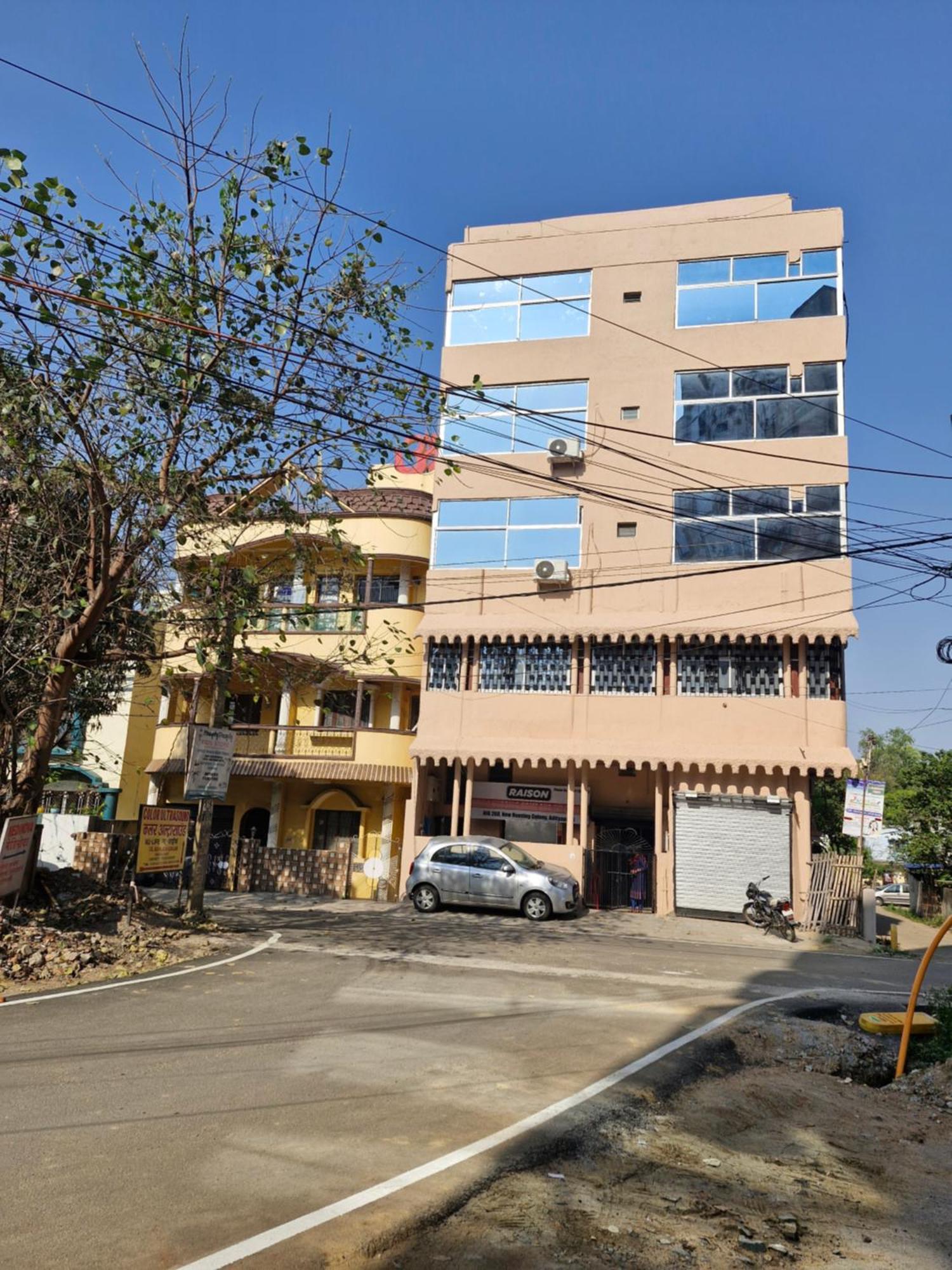 Raison Hotel Jamshedpur Exteriör bild